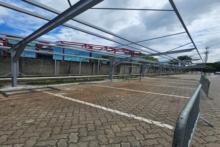 Cobertura Carport Shopping Downtown